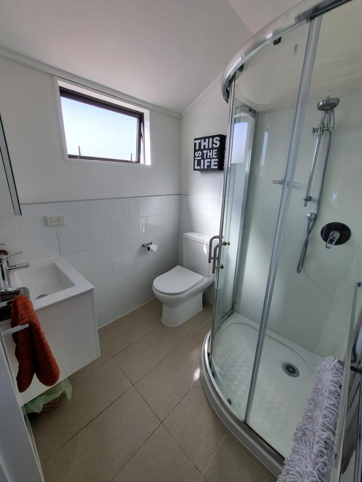The Tuis Nest Villa Taupo Exterior photo