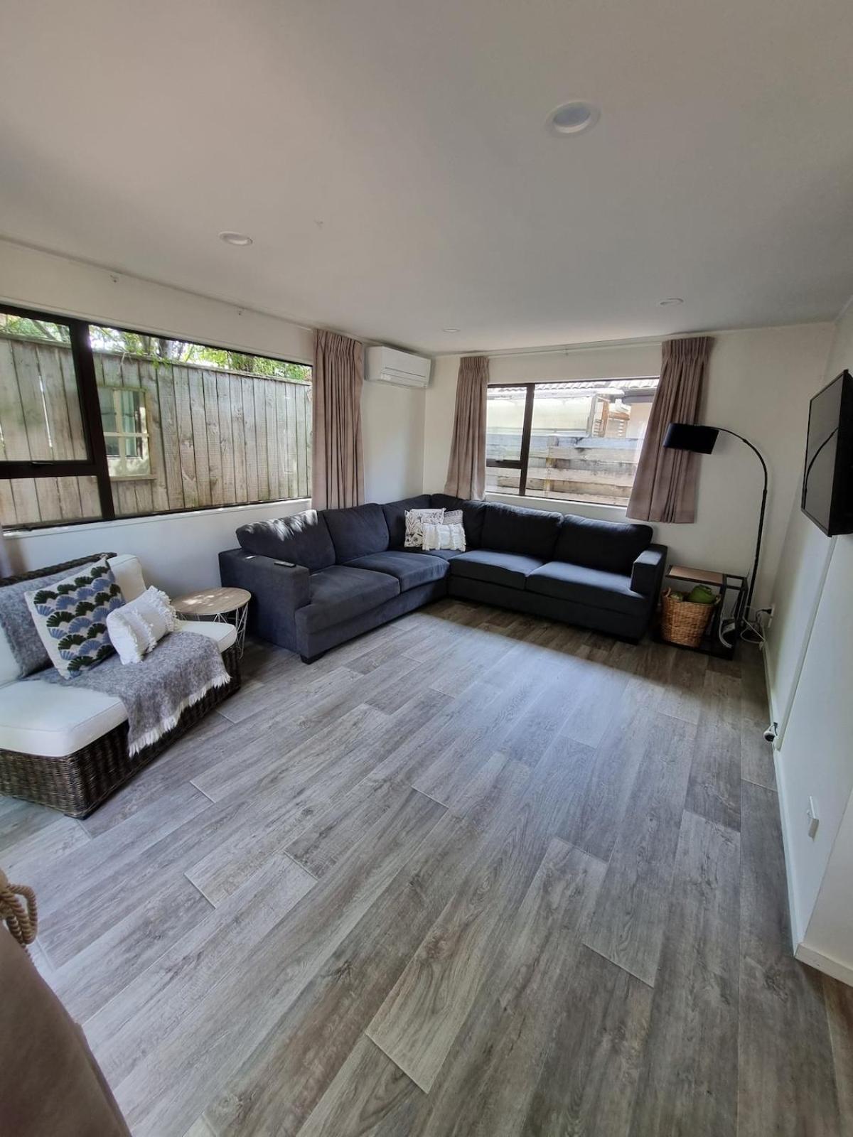 The Tuis Nest Villa Taupo Exterior photo